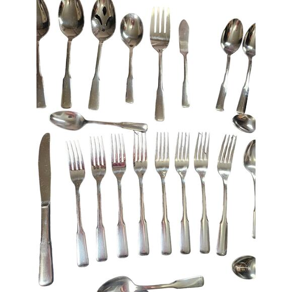 Rogers Stainless by Oneida Service for 8 Silverware Set with Serving Pieces - Picture 7 of 16